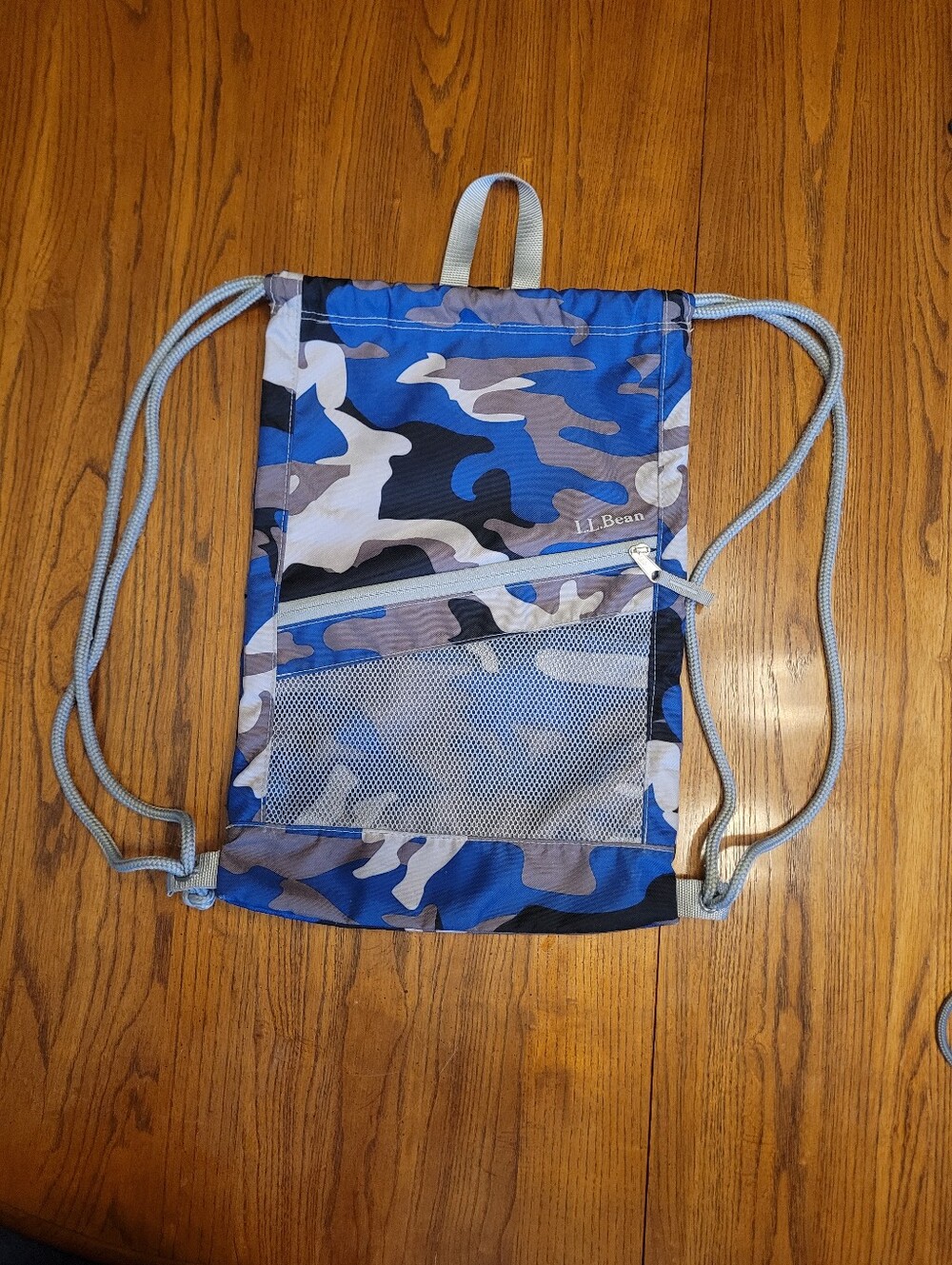 L.L. Bean Everyday Kids Camo Drawstring Bag Mesh Pocket Blue.